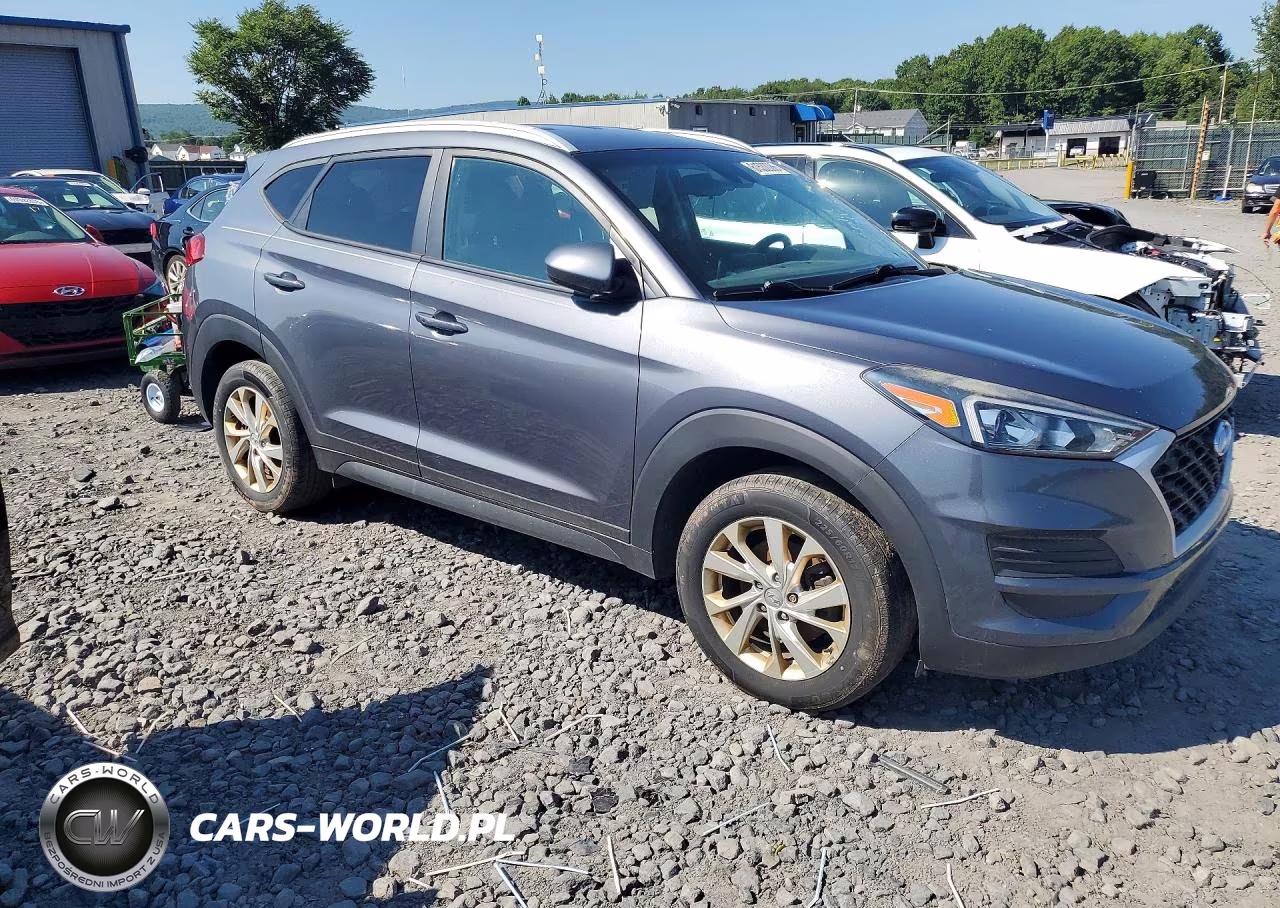 2019 Hyundai Tucson Value VIN:KM8J3CA4XKU990628 - 4