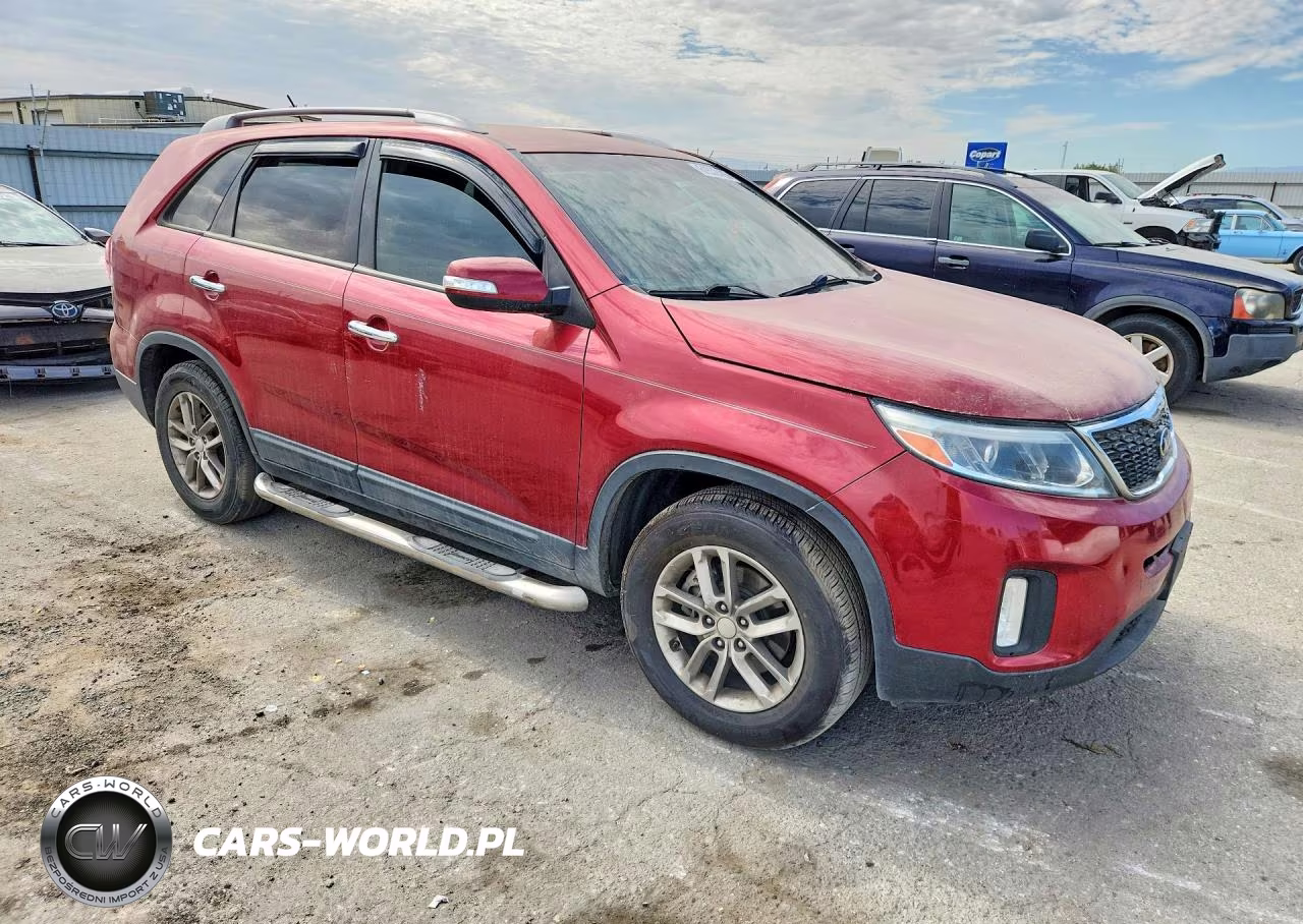 2014 Kia Sorento Lx VIN:5XYKT3A69EG472428 - 4