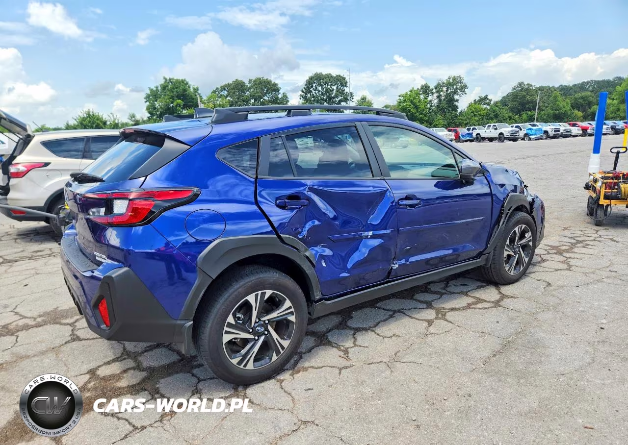 2024 Subaru Crosstrek Premium VIN:JF2GUADC8R8902439 - 3