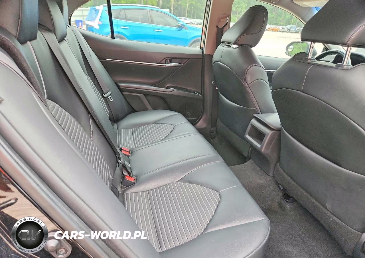 2019 Toyota Camry Se VIN:4T1B11HK8KU296071 - 10