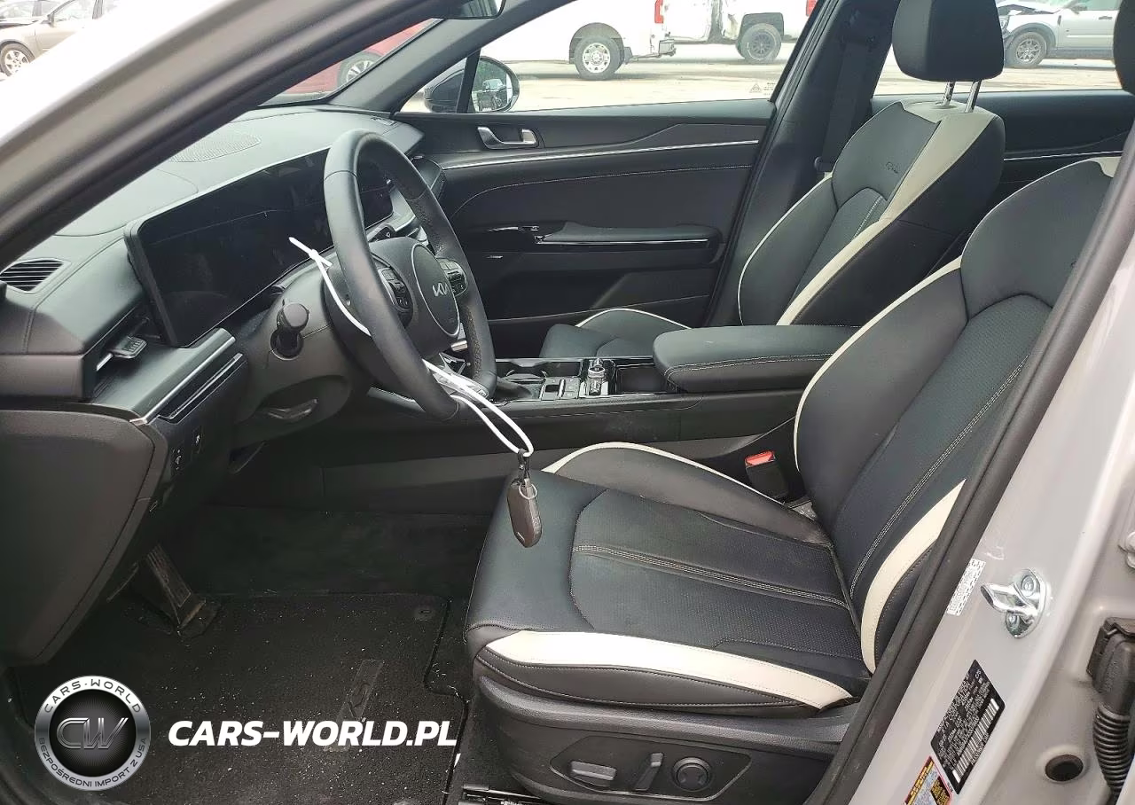 2025 Kia K5 Gt Line VIN:KNAG64J7XS5379933 - 7