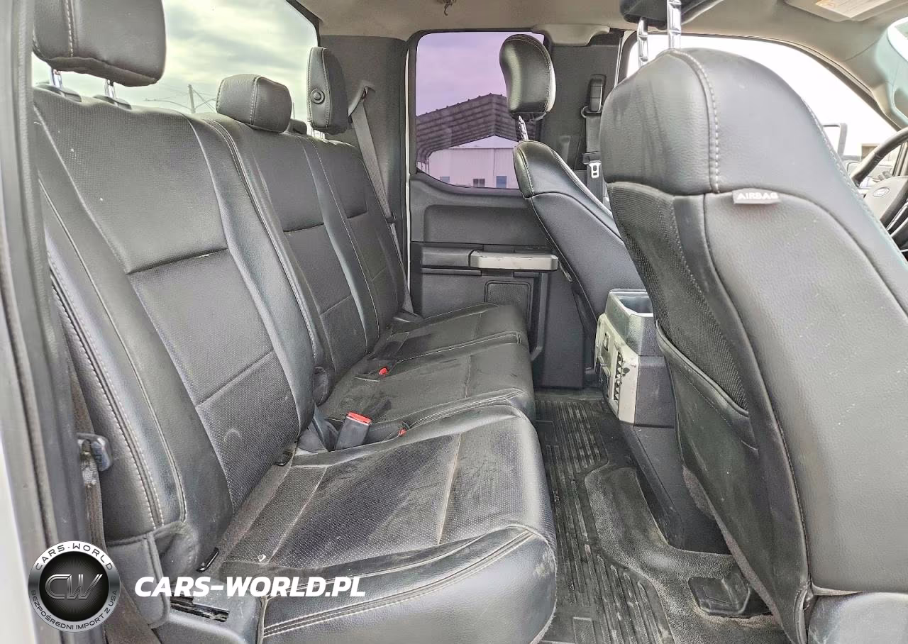 2017 Ford F550 Super Duty VIN:1FD0X5GT3HEC97901 - 10