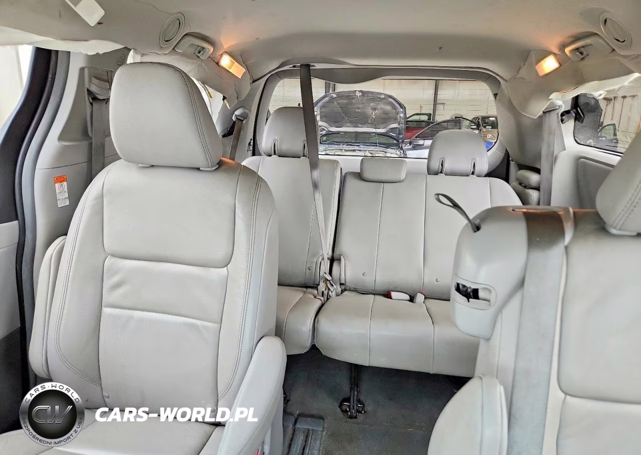 2019 Toyota Sienna Xle 8-Passenger VIN:5TDYZ3DC6KS998329 - 10