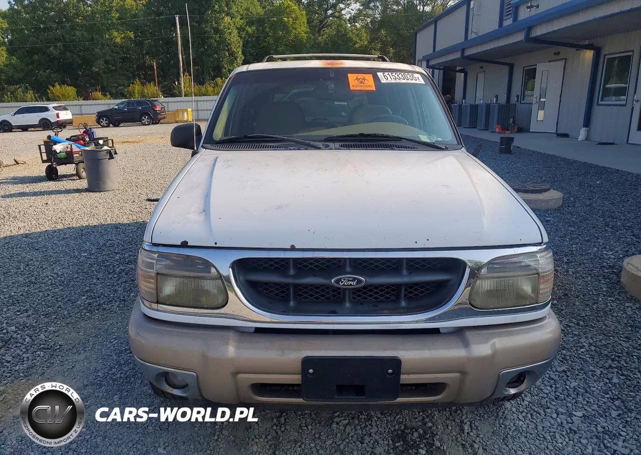 2000 Ford Explorer Eddie Bauer VIN:1FMZU74E4YZC27902 - 5
