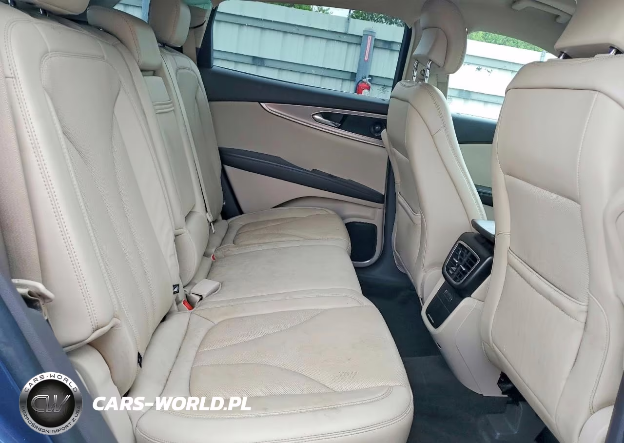 2019 Lincoln Nautilus Reserve VIN:2LMPJ6L98KBL10908 - 11