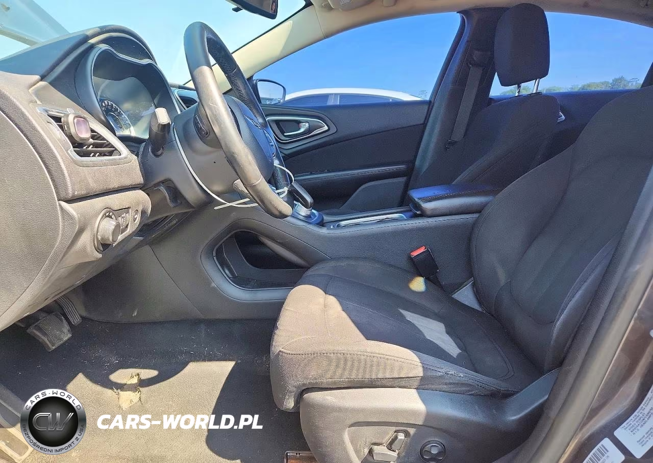 2015 Chrysler 200 Limited VIN:1C3CCCABXFN720508 - 7