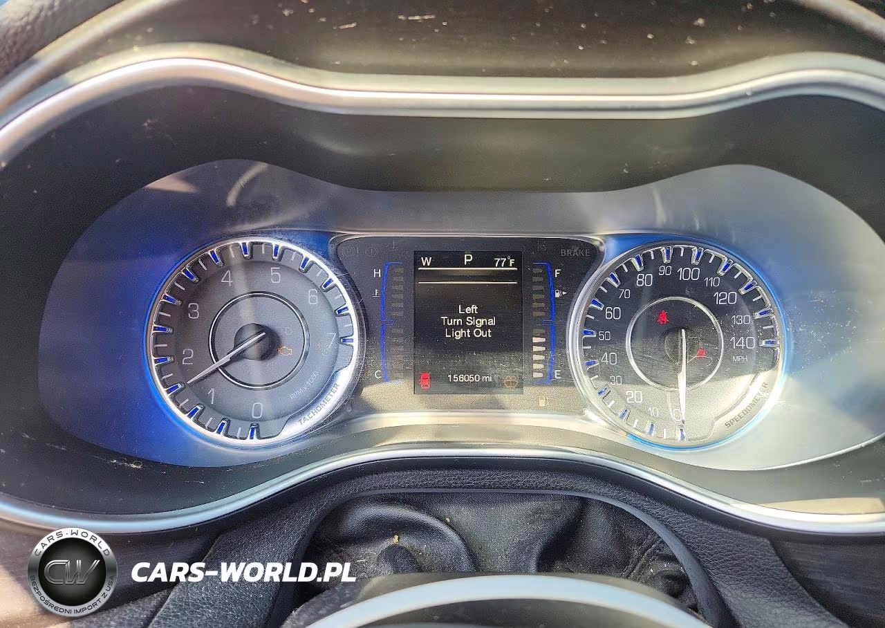 2015 Chrysler 200 Limited VIN:1C3CCCABXFN720508 - 9