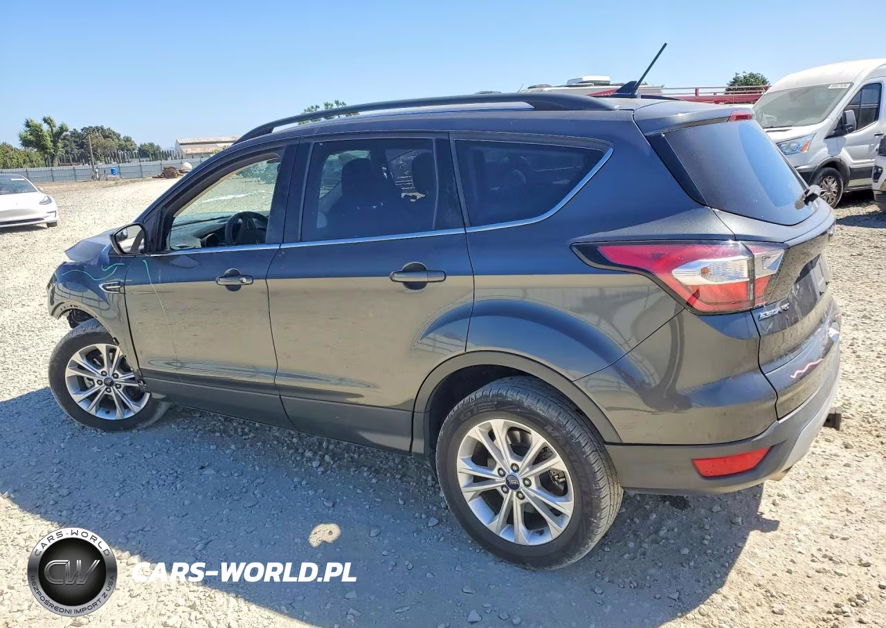 2018 Ford Escape Se VIN:1FMCU0GD9JUA65011 - 2