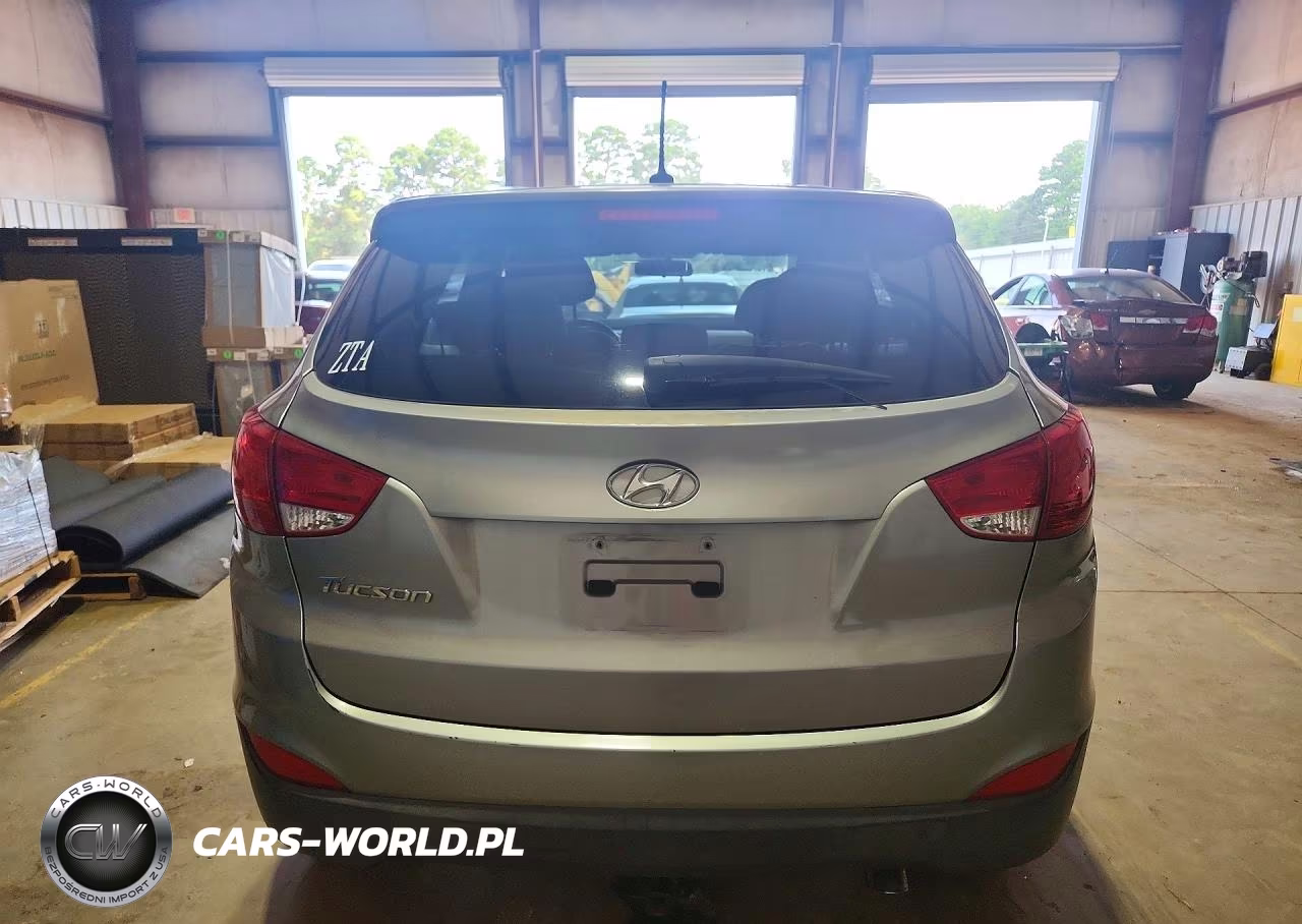 2015 Hyundai Tucson Gls VIN:KM8JT3AF1FU100685 - 6
