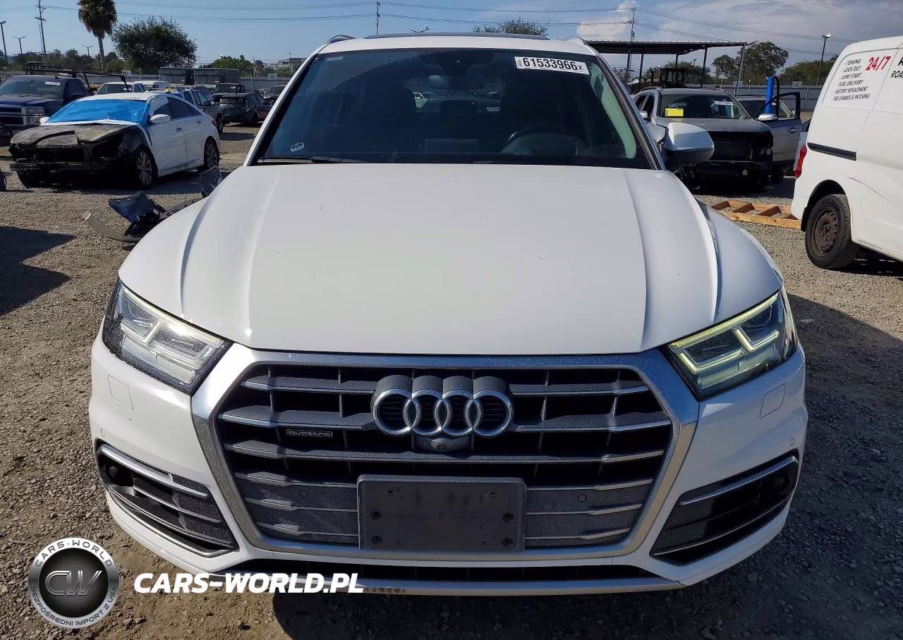 2018 Audi Q5 Prestige VIN:WA1CNAFY3J2124538 - 5