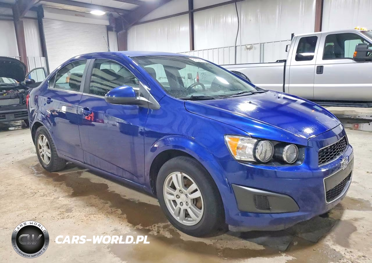 2013 Chevrolet Sonic Lt VIN:1G1JC5SG3D4151778 - 4