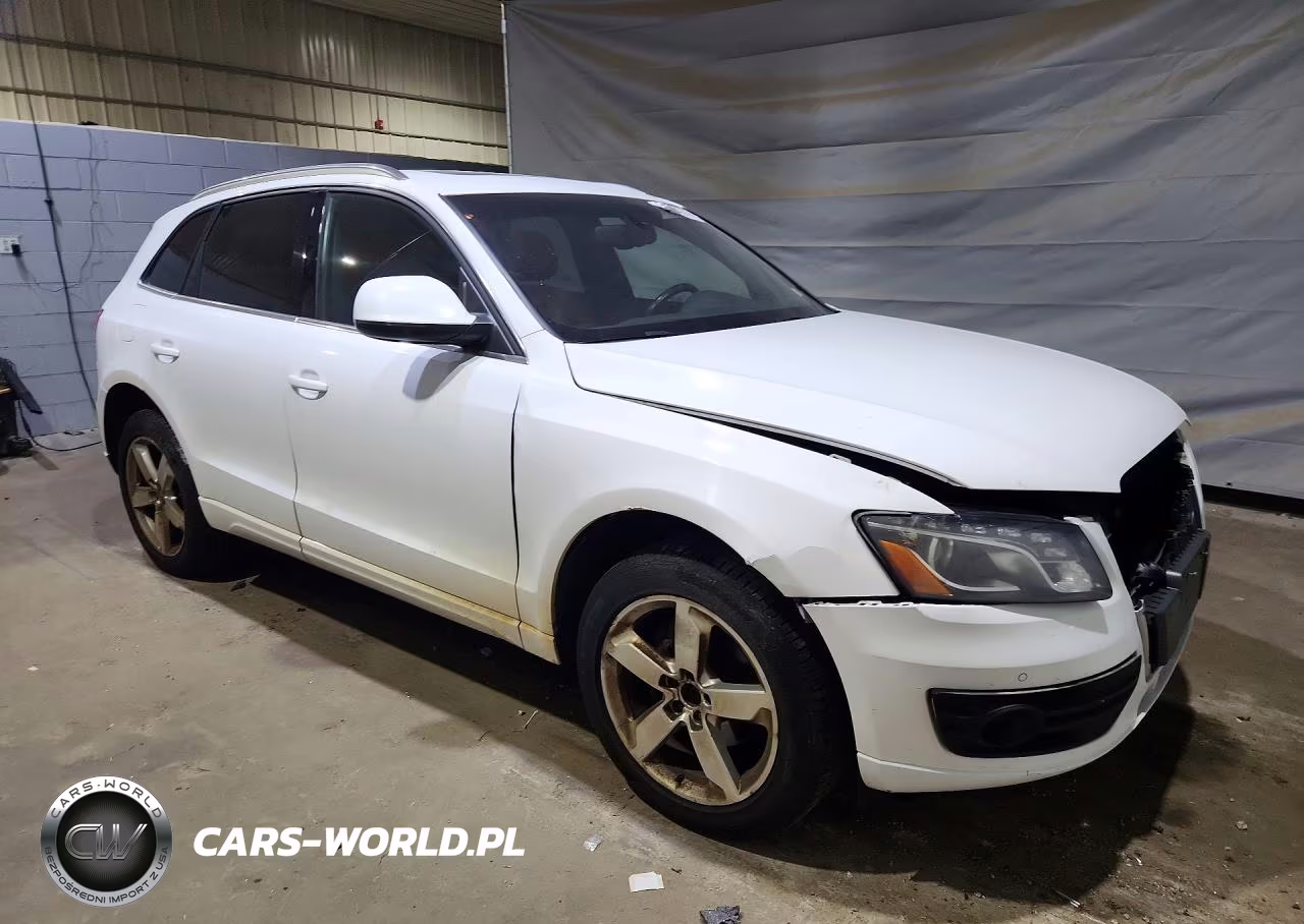2011 Audi Q5 Premium Plus VIN:WA1LFAFP0BA074323 - 4