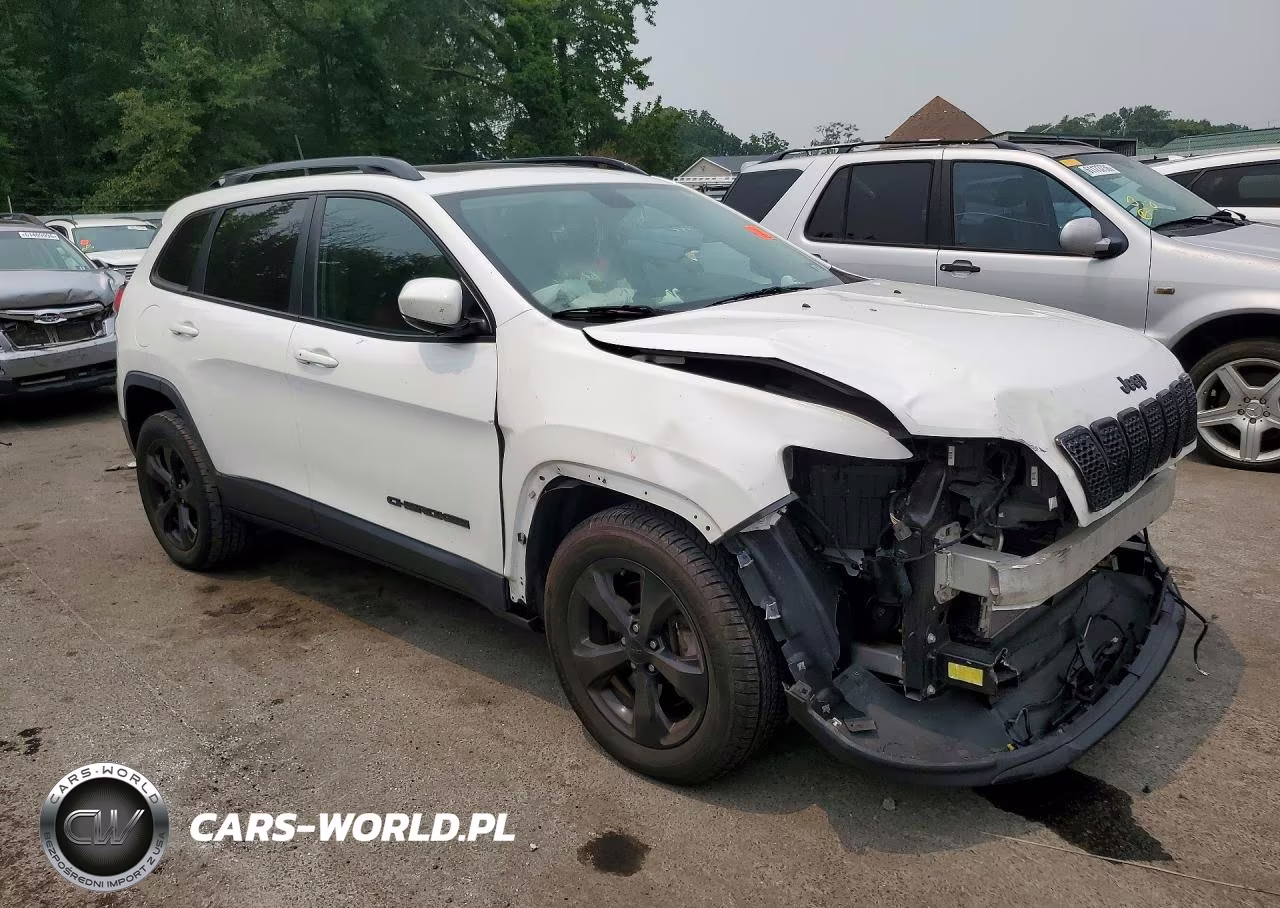 2019 Jeep Cherokee Latitude Plus VIN:1C4PJMLB6KD418011 - 4