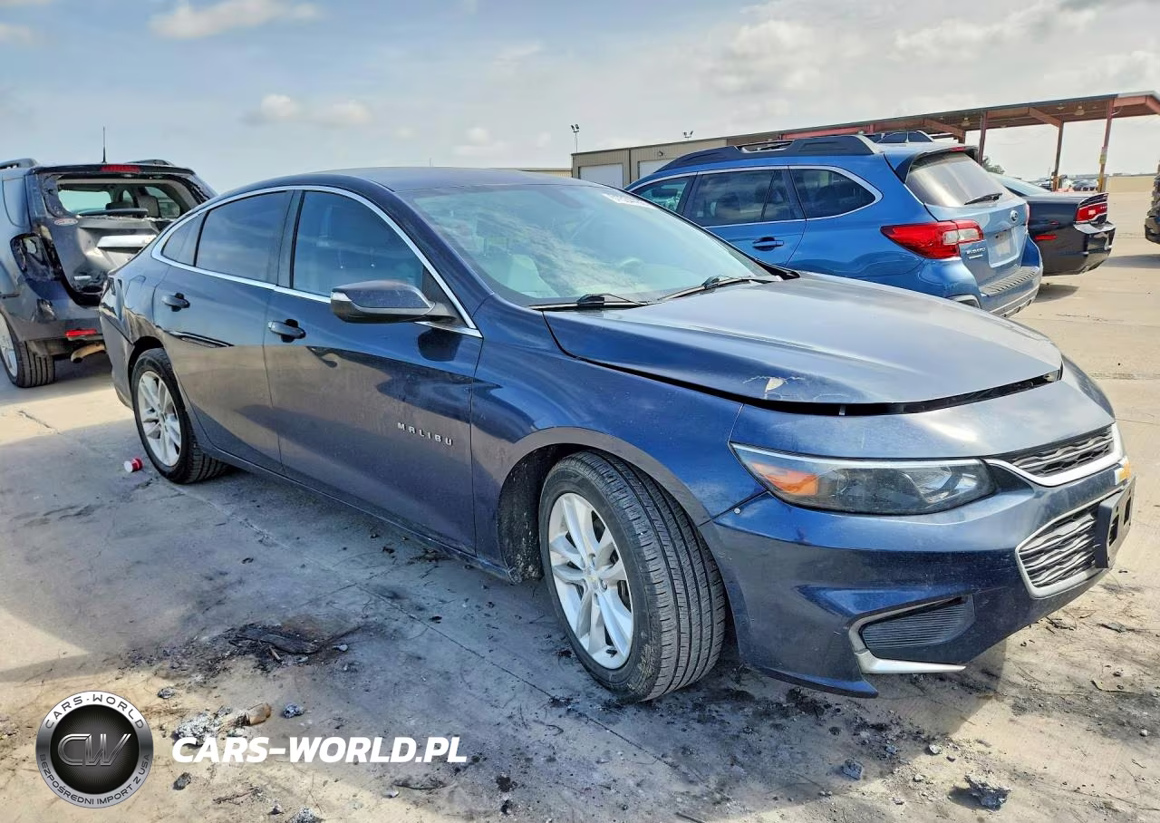 2017 Chevrolet Malibu Lt VIN:1G1ZE5ST5HF106362 - 4