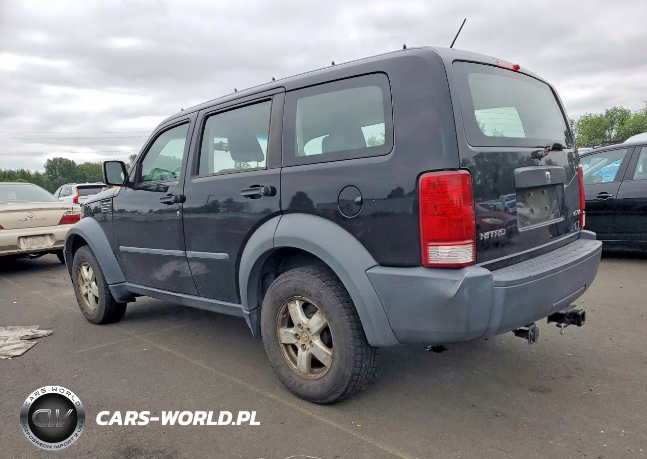 2007 Dodge Nitro Sxt VIN:1D8GU28K37W555828 - 2