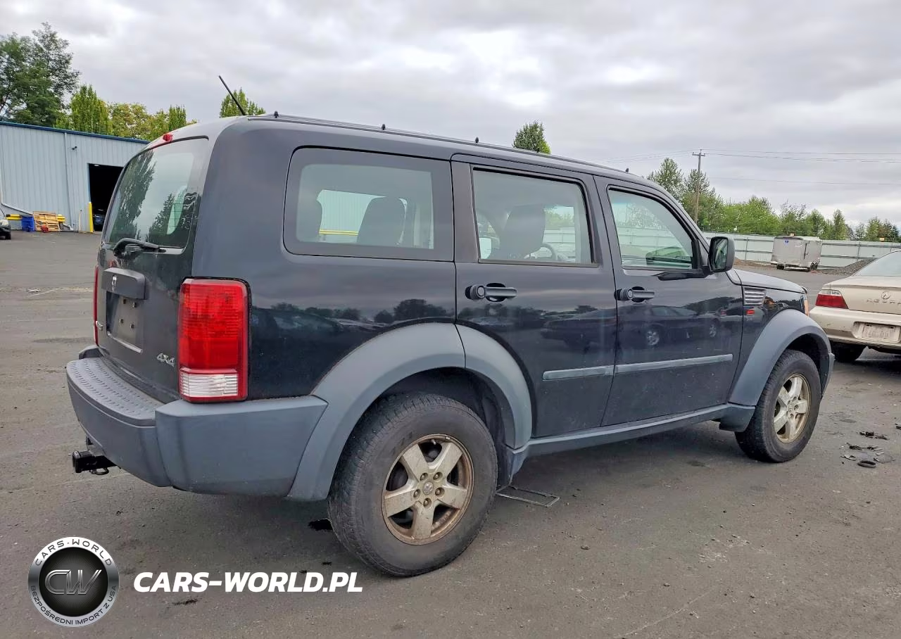 2007 Dodge Nitro Sxt VIN:1D8GU28K37W555828 - 3