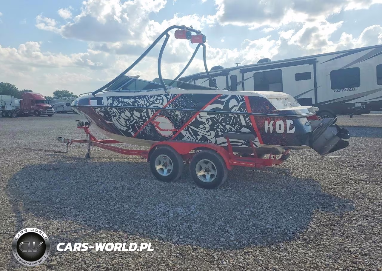 2000 Four Winns Four Winns 248 Vista VIN:FWNMD005F900 - 3