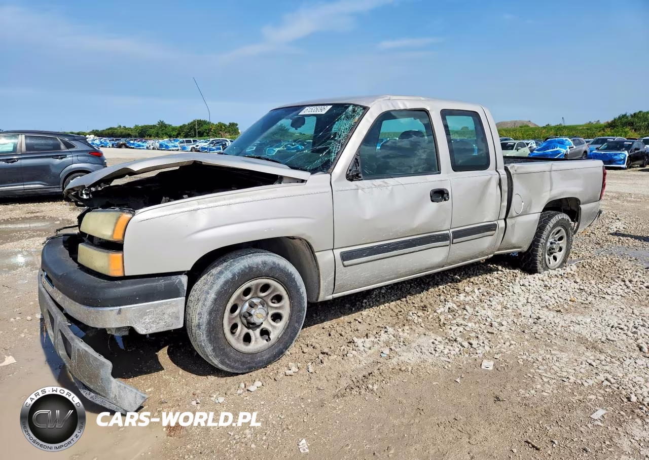 2005 Chevrolet Silverado C1500 VIN:1GCEC19X05Z151135 - 1