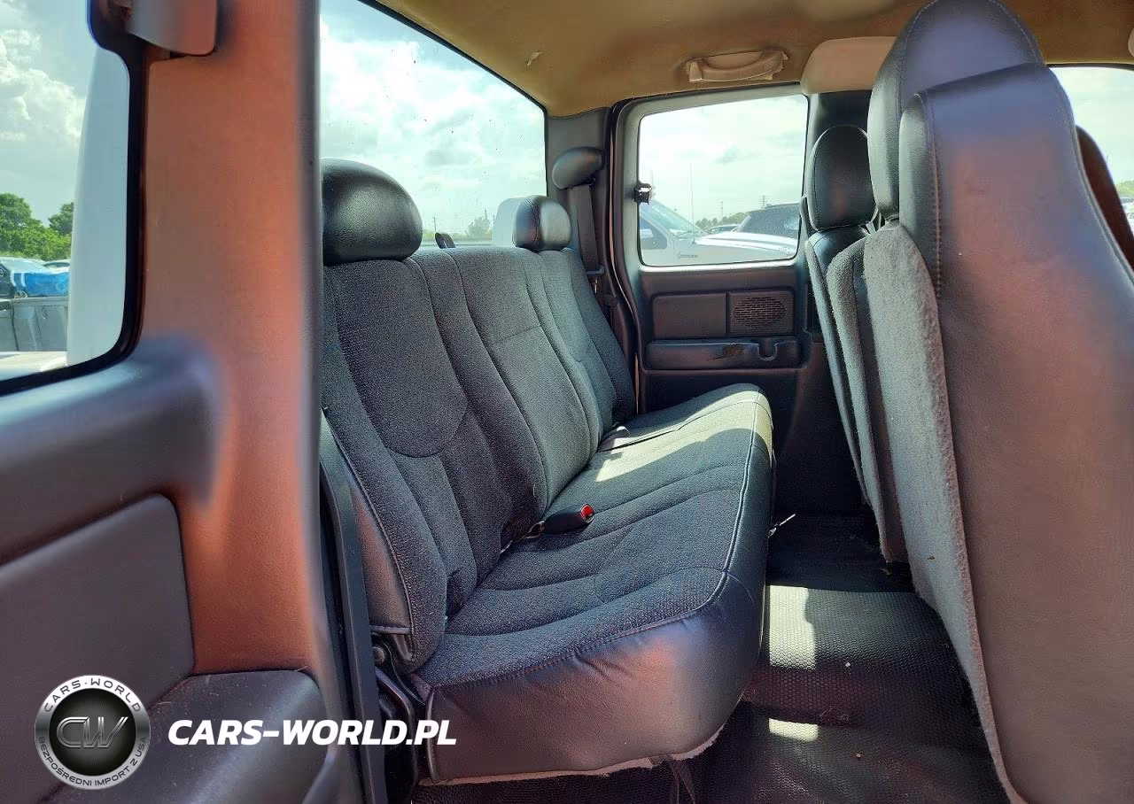 2005 Chevrolet Silverado C1500 VIN:1GCEC19X05Z151135 - 10