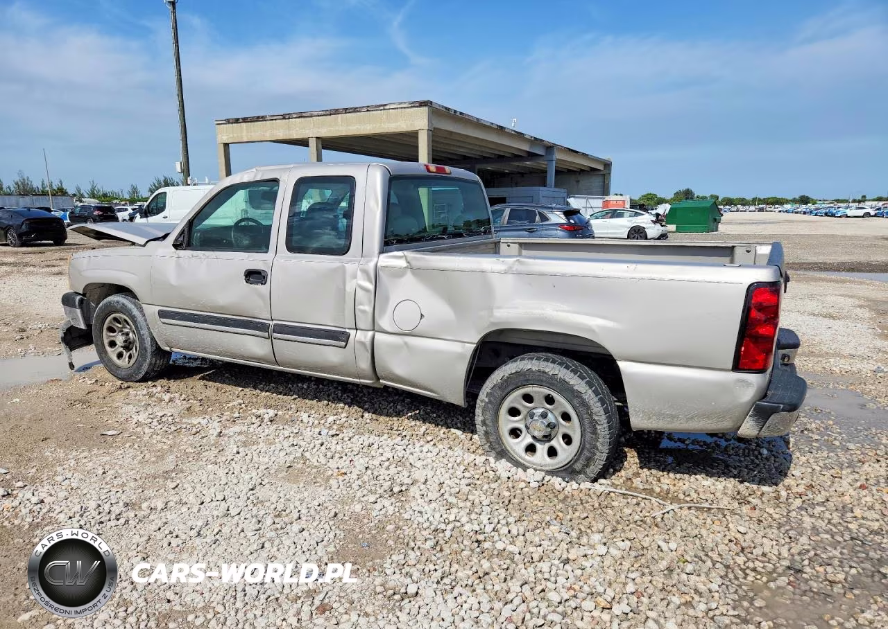 2005 Chevrolet Silverado C1500 VIN:1GCEC19X05Z151135 - 2