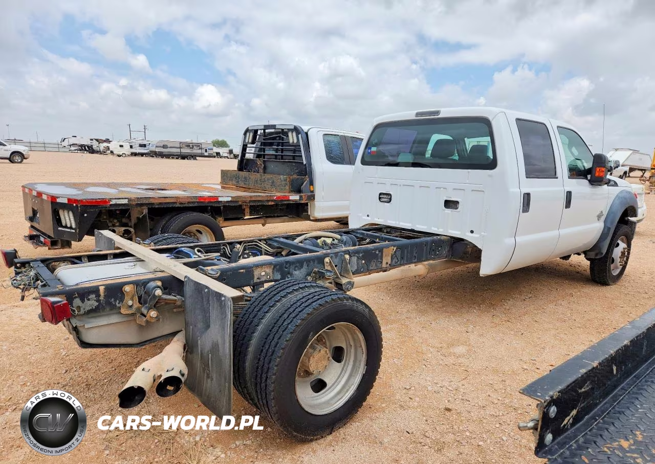2015 Ford F550 Super Duty VIN:1FD0W5HT7FEB62709 - 3