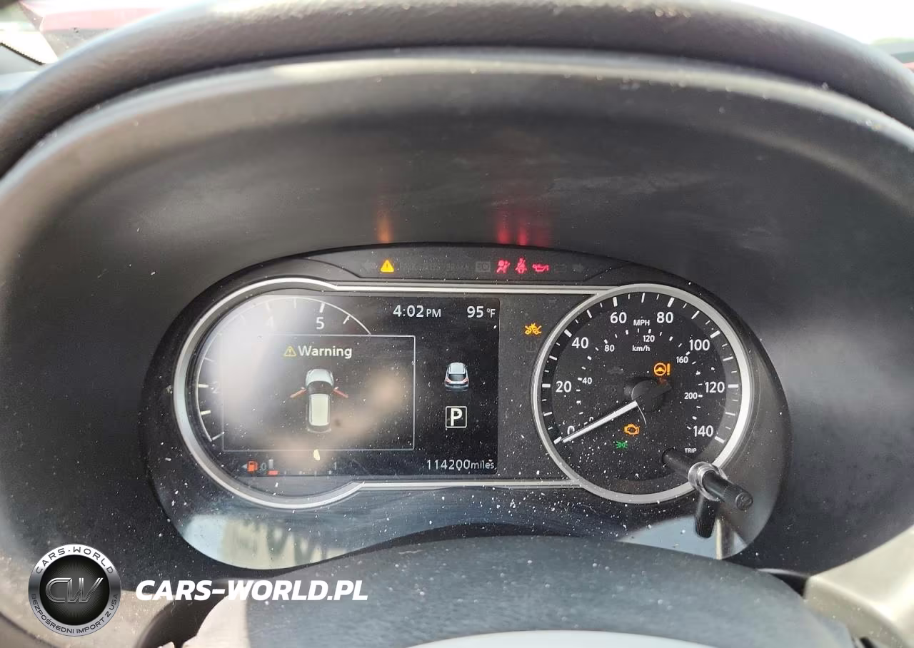 2018 Nissan Kicks Sr VIN:3N1CP5CU0JL514975 - 9