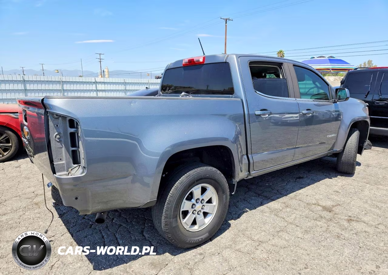2018 Chevrolet Colorado VIN:1GCGSBEN1J1303180 - 3