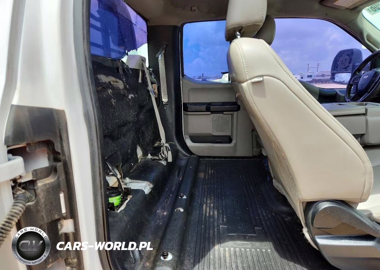 2019 Ford F550 Super Duty VIN:1FD0X5HT6KED92913 - 10