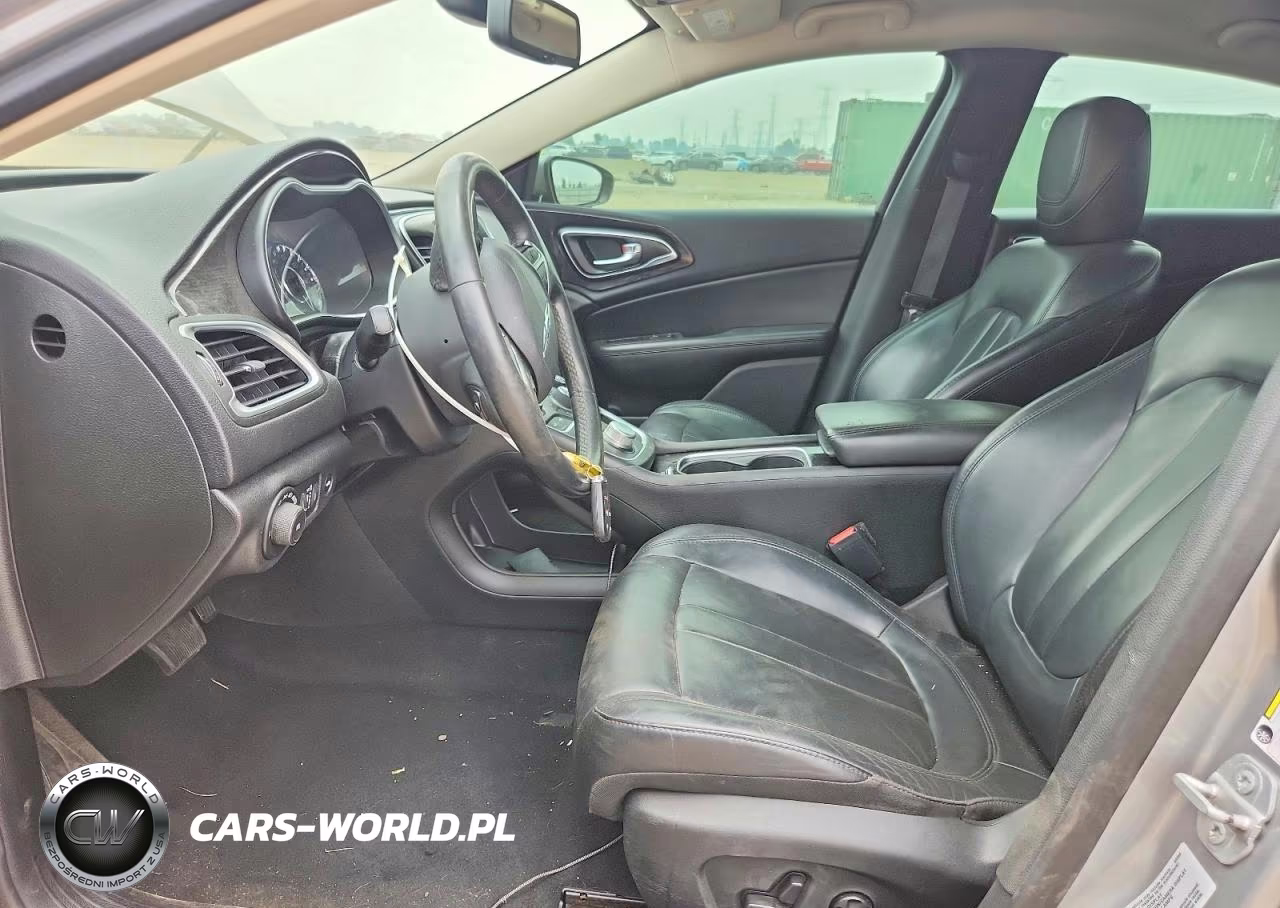 2016 Chrysler 200 C VIN:1C3CCCCB1GN134228 - 7