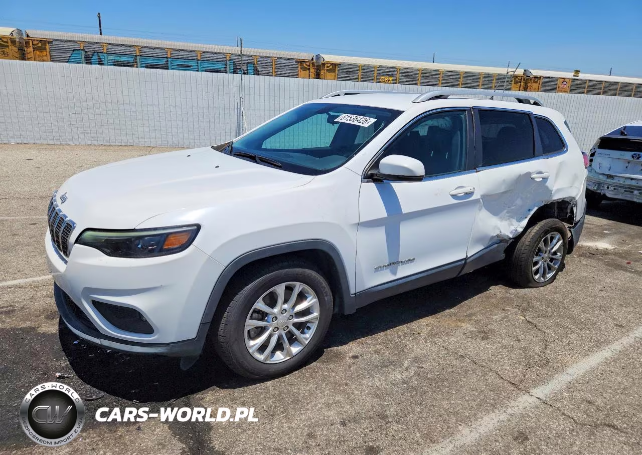 2019 Jeep Cherokee Latitude Plus – zdjęcie 1 z 13