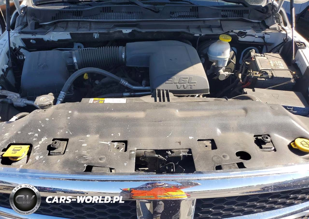 2021 Ram 1500 Classic Tradesman VIN:1C6RR7FG7MS577376 - 11