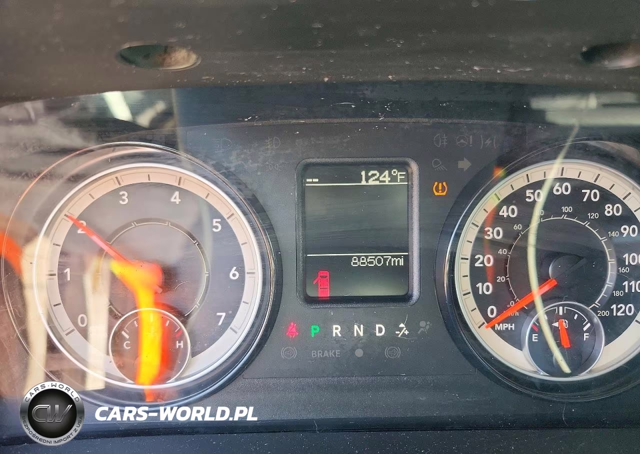 2021 Ram 1500 Classic Tradesman VIN:1C6RR7FG7MS577376 - 9