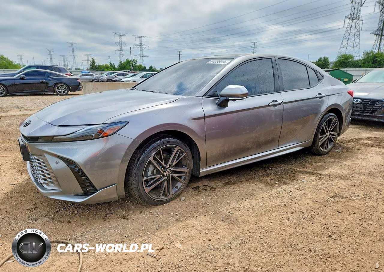 2025 Toyota Camry Xse – zdjęcie 1 z 13