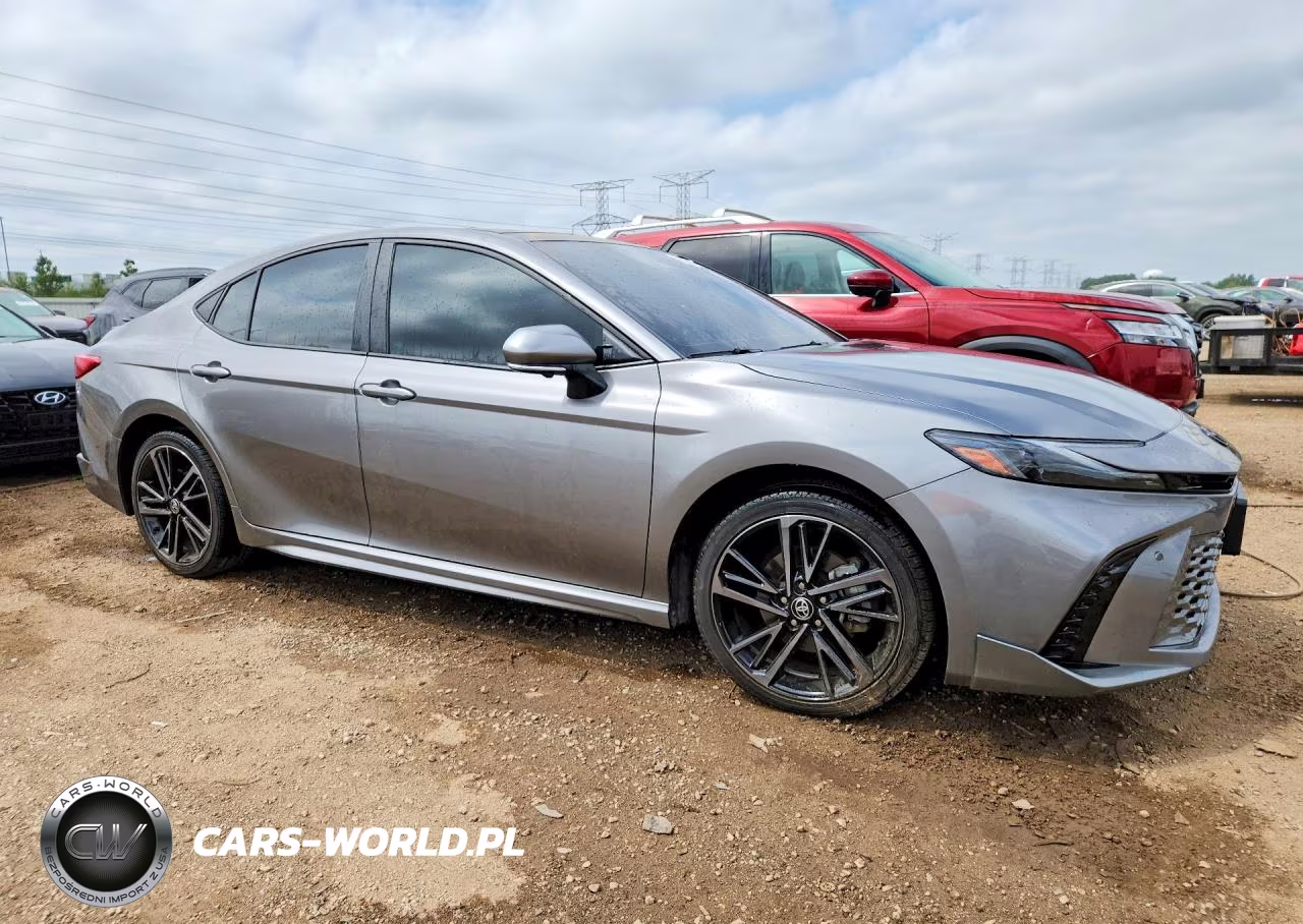 2025 Toyota Camry Xse VIN:4T1DBADK8SU503084 - 4
