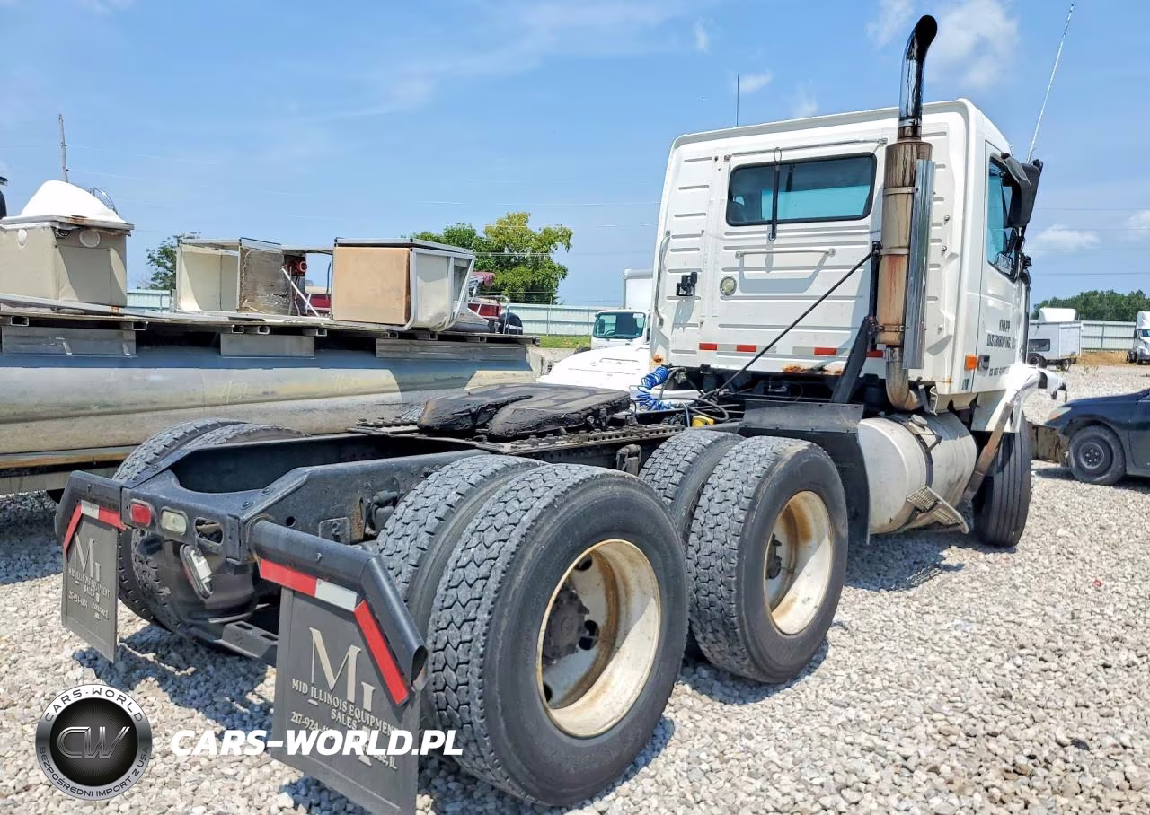 2007 Volvo Vnm Semi Truck VIN:4V4MC9GF67N468260 - 3