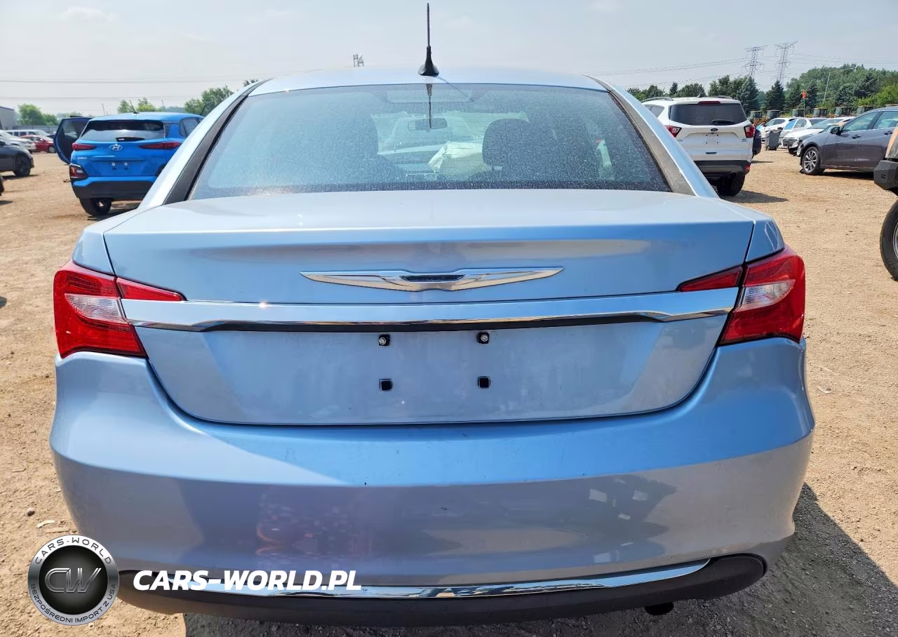 2013 Chrysler 200 Touring VIN:1C3CCBBB9DN609793 - 6