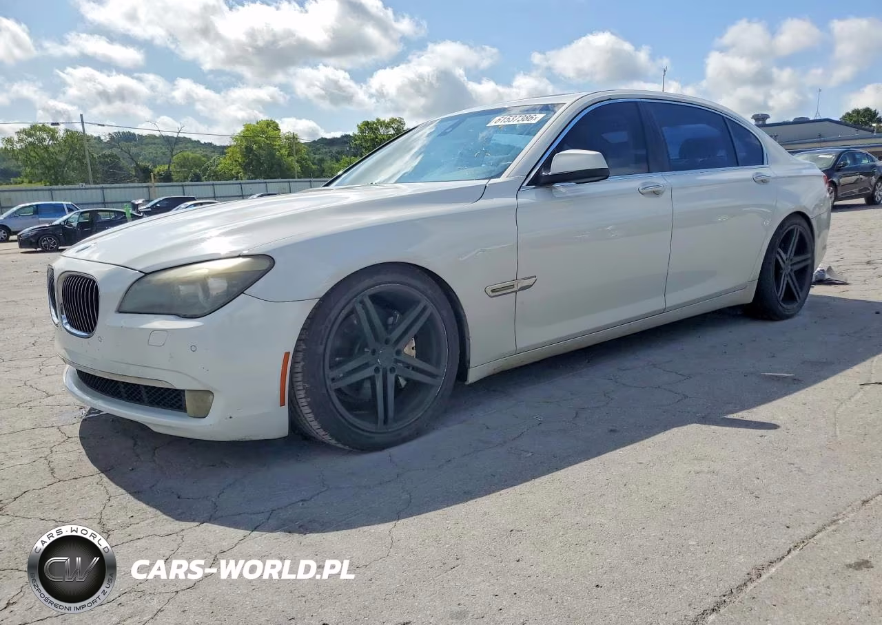 2012 BMW 740 Li