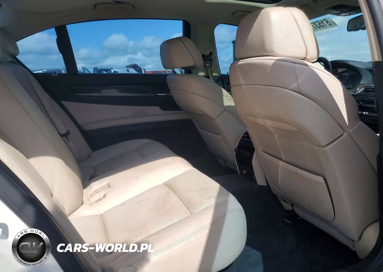 2012 BMW 740 Li VIN:WBAKB4C56CC576533 - 10