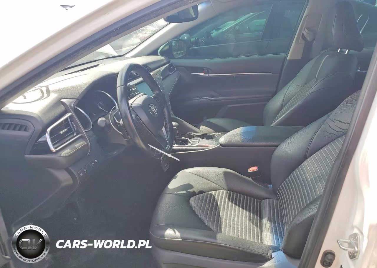 2018 Toyota Camry Se VIN:JTNB11HK1J3050189 - 7