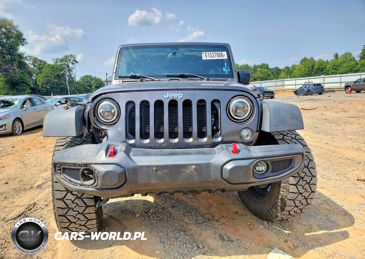 2016 Jeep Wrangler Unlimited Sport VIN:1C4BJWDG9GL209083 - 5