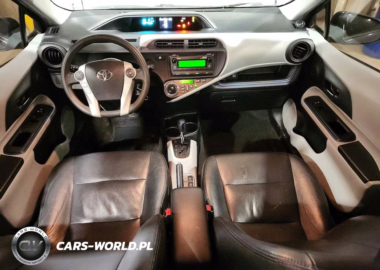 2012 Toyota Prius C Two VIN:JTDKDTB3XC1507220 - 8
