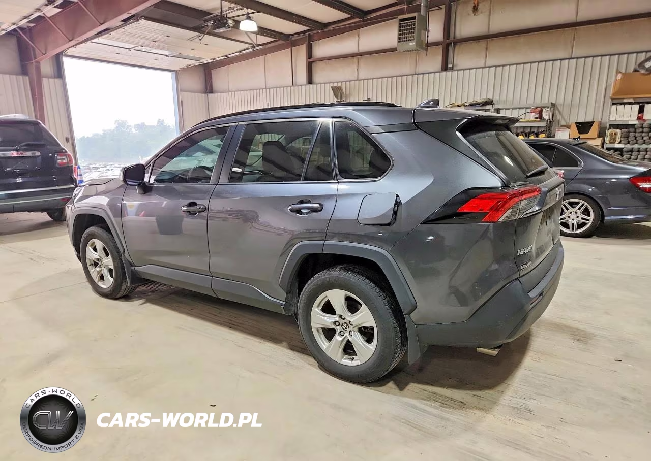 2021 Toyota Rav4 Xle VIN:2T3P1RFV5MC176595 - 2
