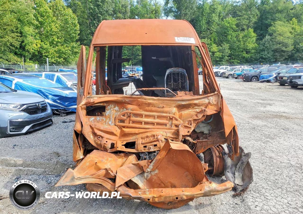 2016 Mercedes-Benz Sprinter 2500 VIN:WD3PE8DD9GP248738 - 5
