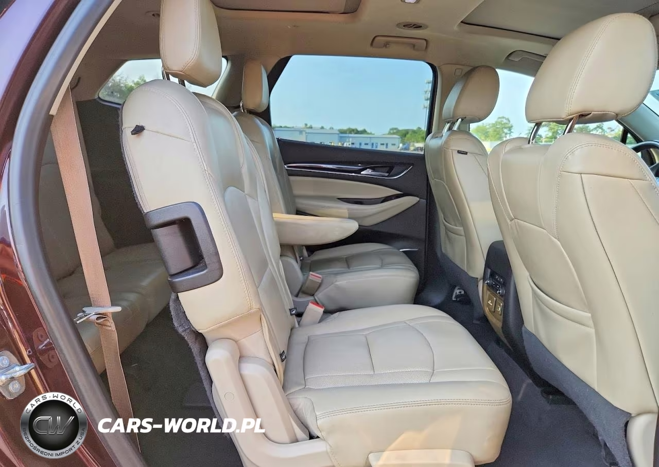 2018 Buick Enclave Essence VIN:5GAEVAKW9JJ272039 - 11