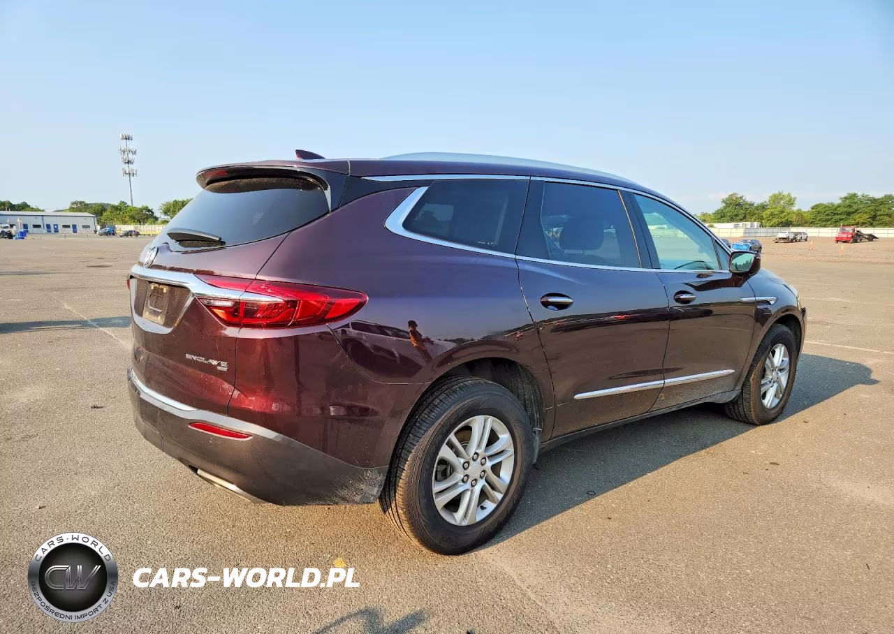 2018 Buick Enclave Essence VIN:5GAEVAKW9JJ272039 - 3