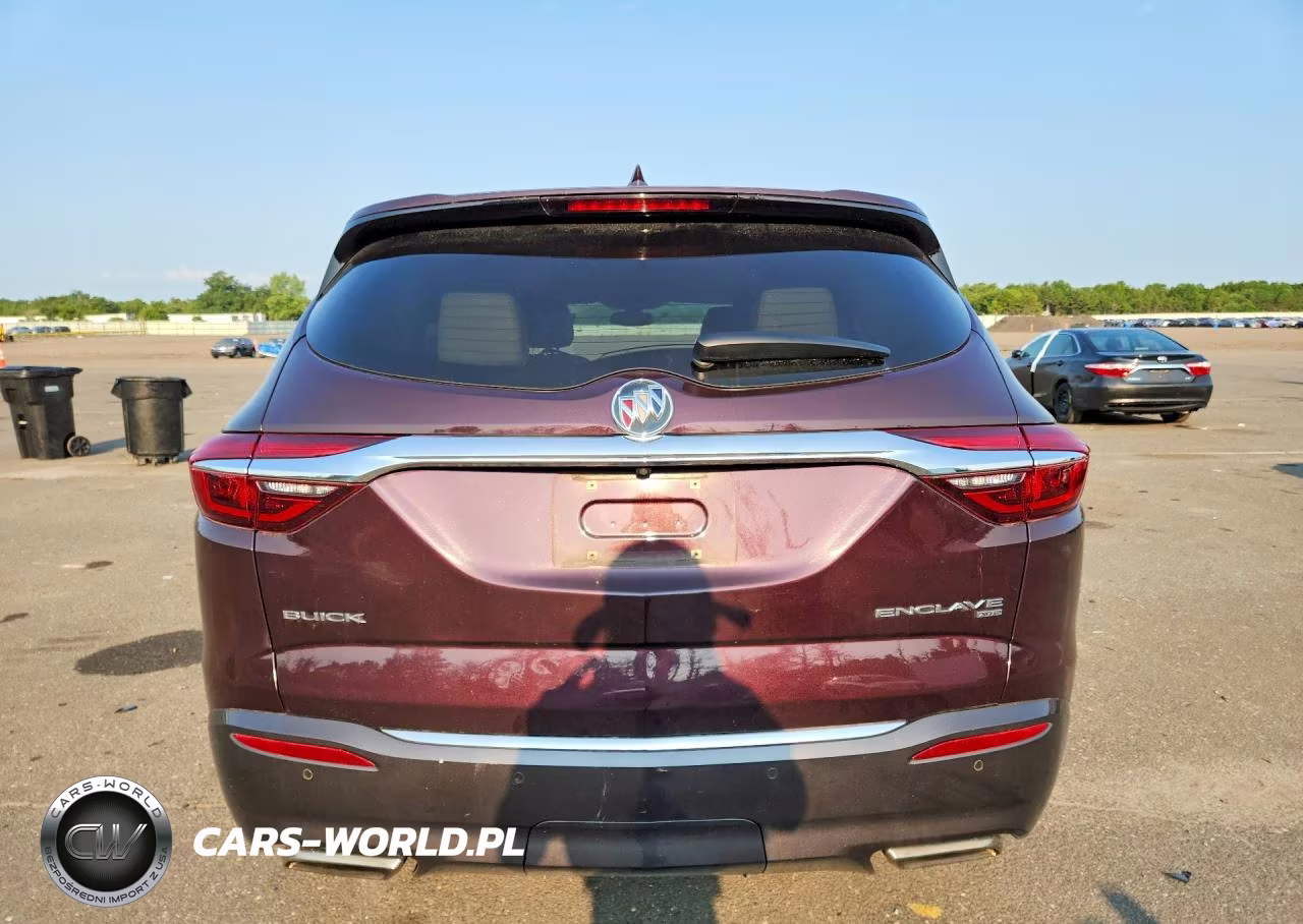2018 Buick Enclave Essence VIN:5GAEVAKW9JJ272039 - 6