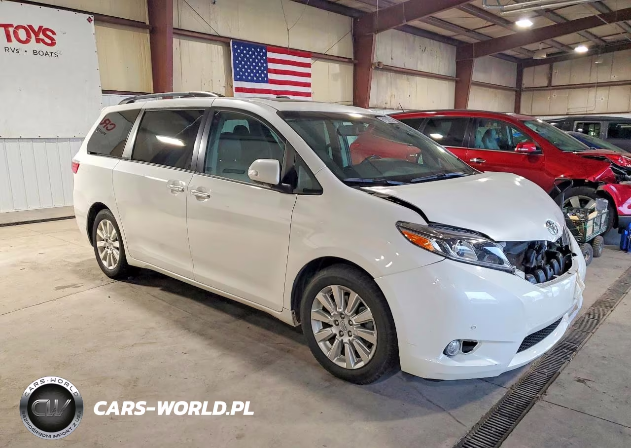 2015 Toyota Sienna Limited Premium 7-Passenger VIN:5TDYK3DC1FS587463 - 4