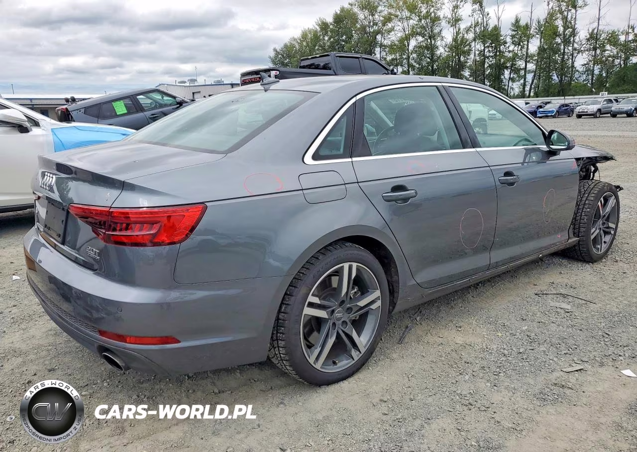 2017 Audi A4 Prestige VIN:WAUFNBF45HN029054 - 3
