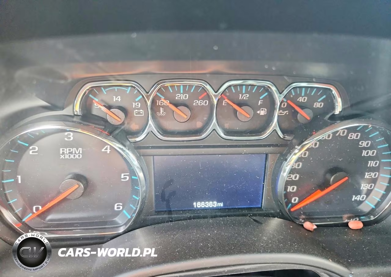 2017 Chevrolet Tahoe K1500 Ls VIN:1GNSKAKC4HR380474 - 9