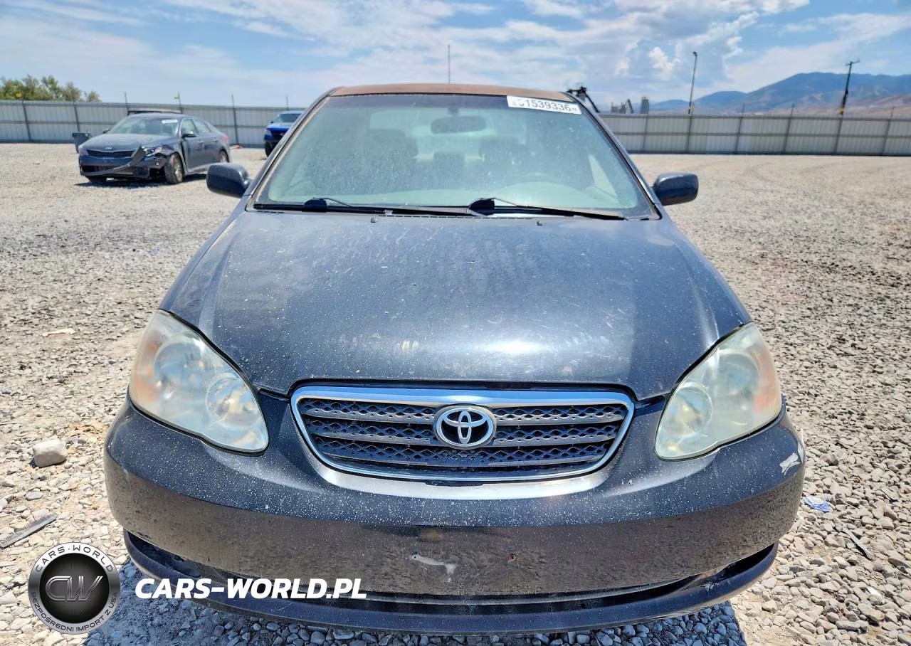 2005 Toyota Corolla Le VIN:1NXBR32E65Z563686 - 5